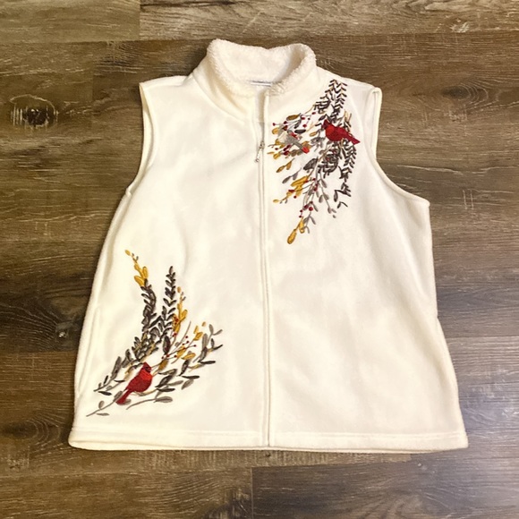 Croft&Barrow Fleece zip up Vest - Picture 2 of 7